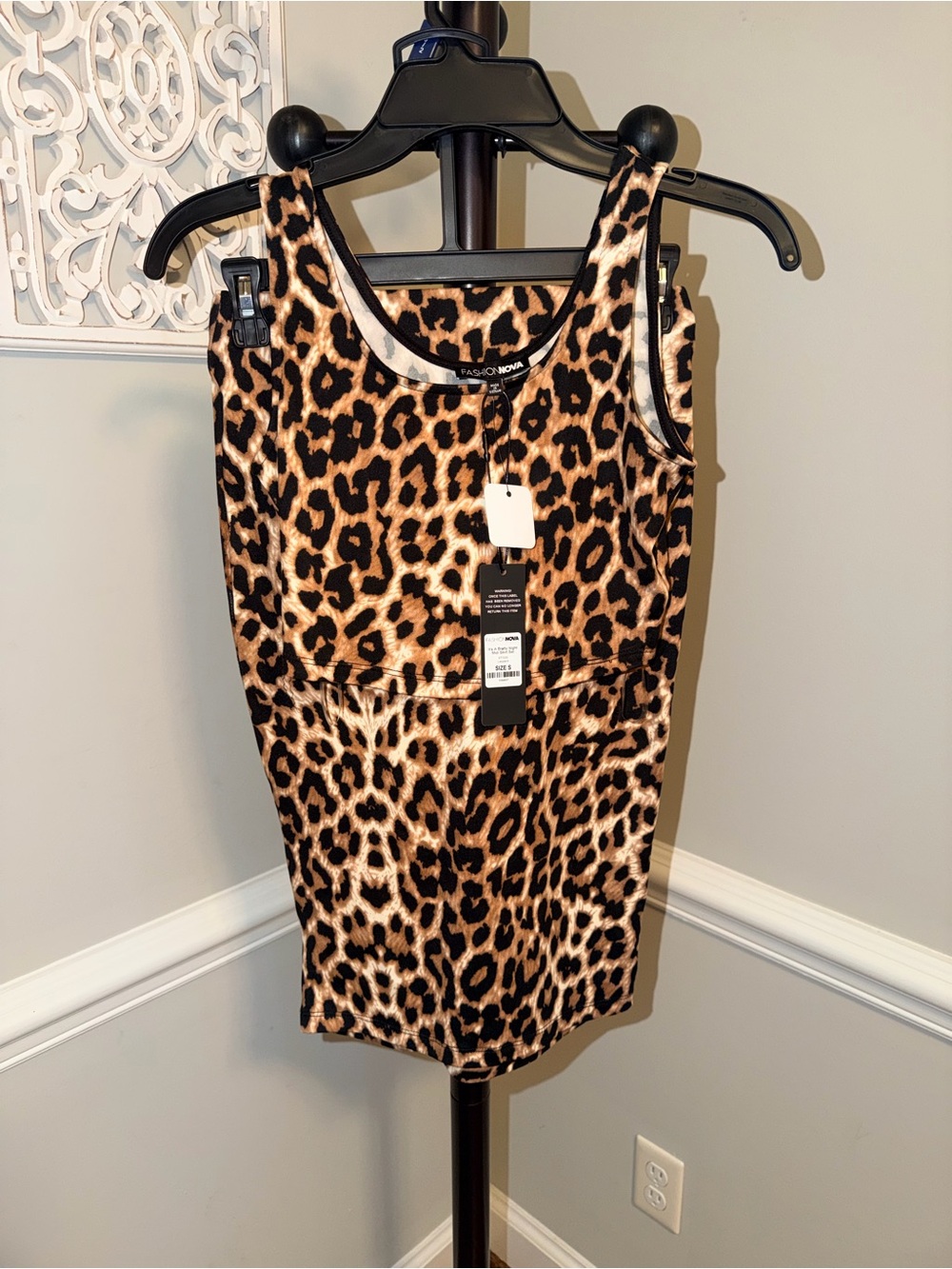 NEW Fashion Nova Leopard Print 2-Piece Skirt Set – Small